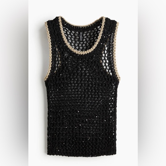 H&M Jackets & Blazers - NWTS H&M Open Knit sweater vest